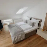 Lux & * Sarajevo