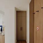Lux & * Sarajevo